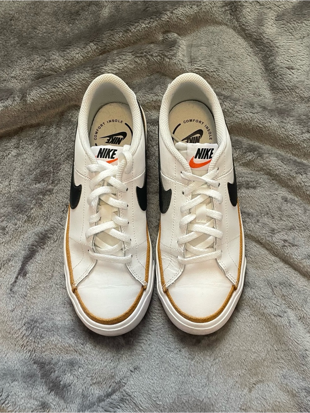 Nike Court Legacy Sneakers - Picture 3 of 5